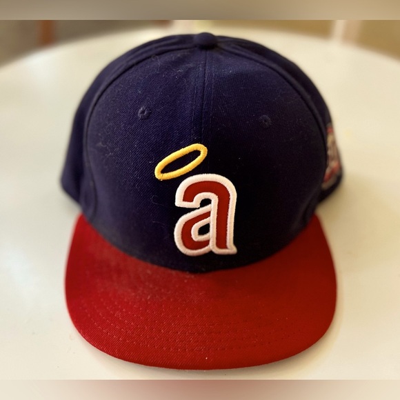 Angels Cap - Picture 1 of 2